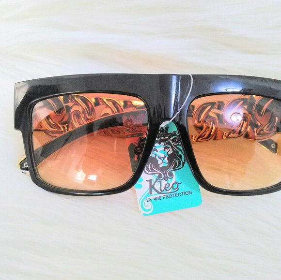 (NEW)! Stylish! Unique! Black Shades, Brown Tint! - Picture 8 of 8